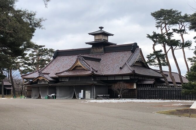 Half Day Hakodate Standard Tour With English Guide - Ropeway Fare and Guide