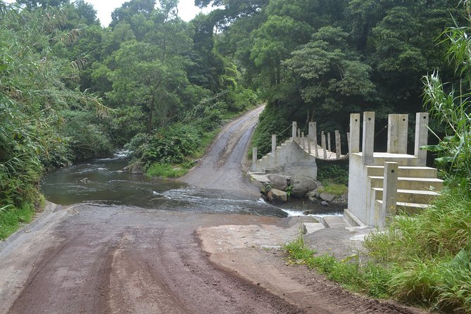 Half Day Hiking Tour Salto Do Cabrito and Hot Springs - Tour Overview