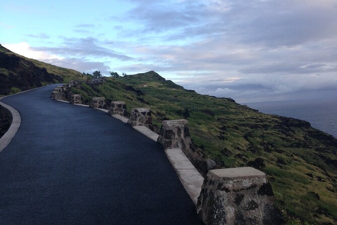 Half-Day Hiking Tour to Diamond Head and Makapuu Lighthouse - Not Recommended for