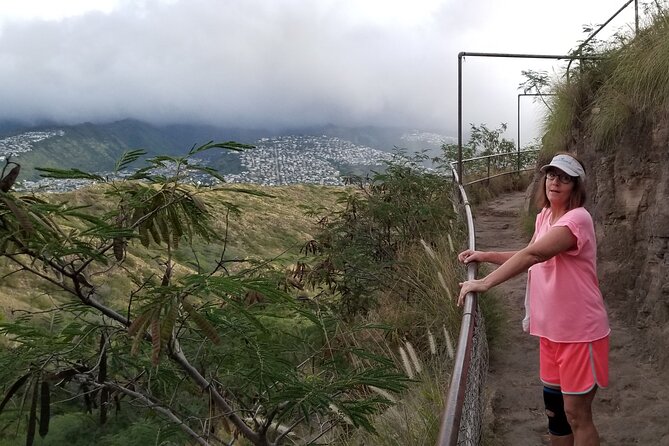Half-Day Hiking Tour to Diamond Head and Makapuu Lighthouse - Moderate Physical Fitness