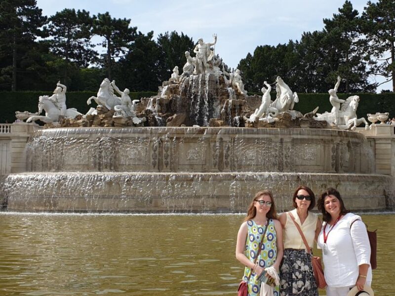 Half-Day History Tour of Schönbrunn Palace - Highlights of the Tour