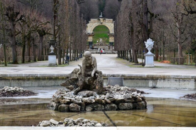 Half-Day History Tour of Schönbrunn Palace - Schönbrunns Formal Gardens