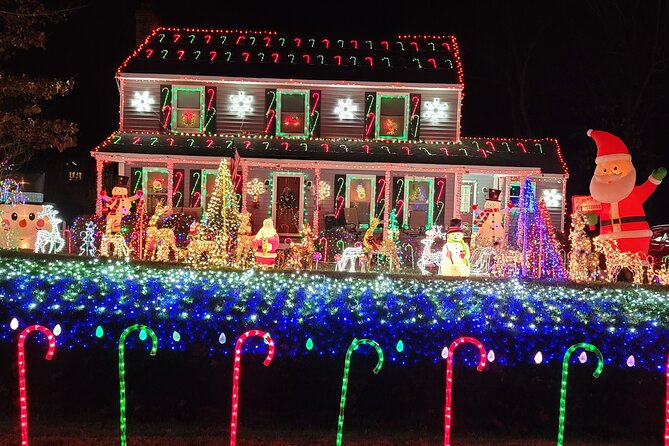 Half-Day Holiday and Tacky Lights Tour in Richmond - What to Expect