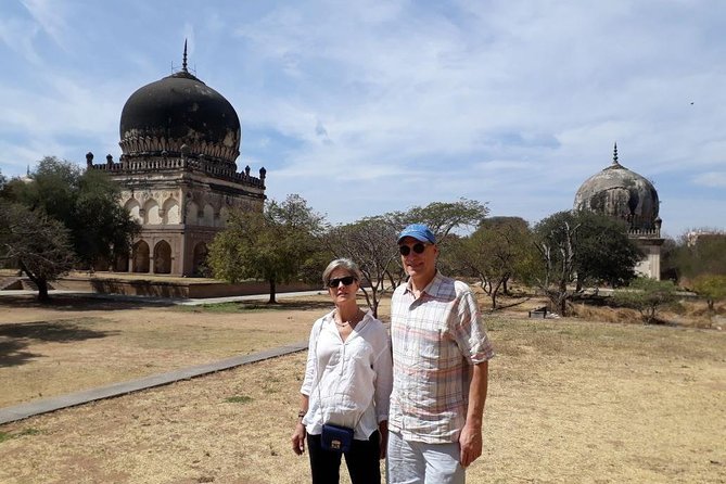 Half Day Hyderabad Tour to Golkonda Fort & Qutub Shahi Tombs in Private Car - Qutub Shahi Tombs Highlights