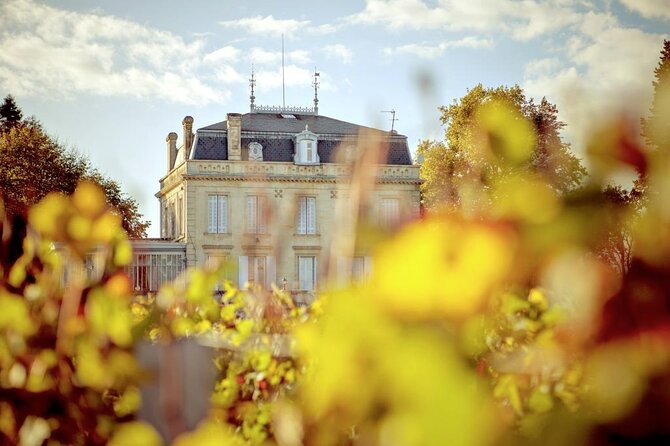 Half Day in Pomerol and Saint Emilion in a Classic Car - Discovering Saint Emilion
