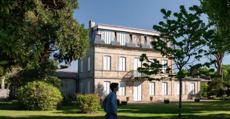 Half-Day in the Médoc From Bordeaux - 2 Wineries and 6 Wines - Transportation Provided