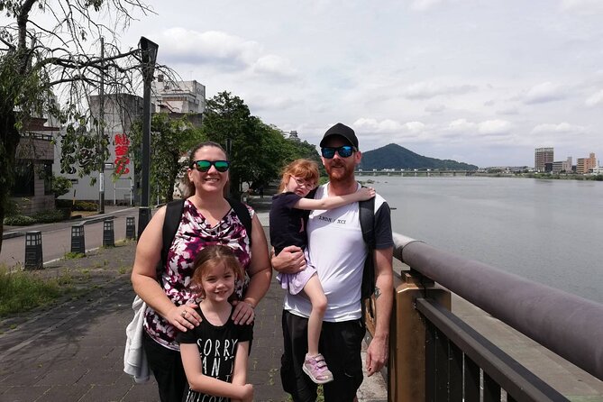 Half-Day Inuyama Castle and Town Tour With Guide - Discovering Inuyama Town
