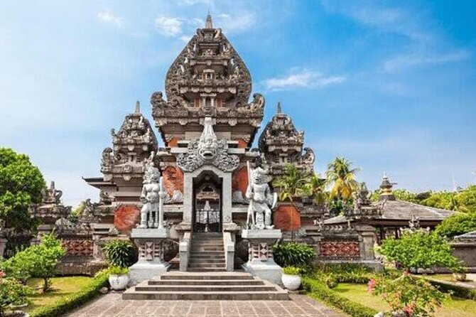 Half Day Jakarta Private Tour in Two Highlight Place - Pickup Information