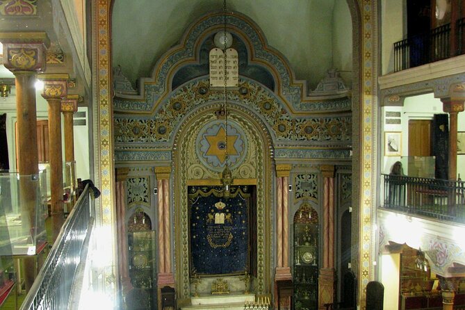 Half-Day Jewish Heritage Walking Tour in Bucharest - Exploring the Great Synagogue