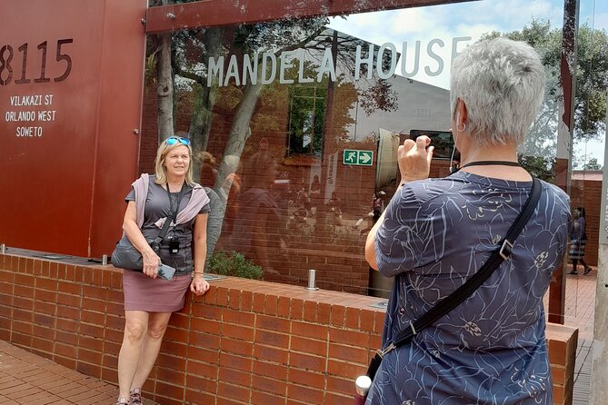 Half Day Johannesurg and Soweto Guided Tour - Accessibility