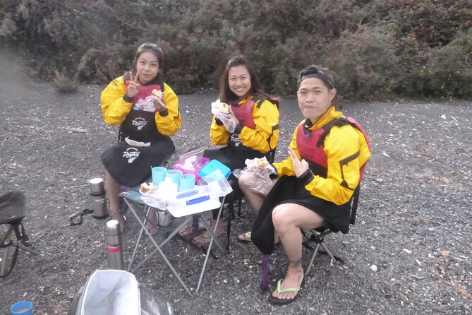 Half-Day Kayak to the Maori Rock Carvings in Lake Taupo - Kayaking Experience and Activities