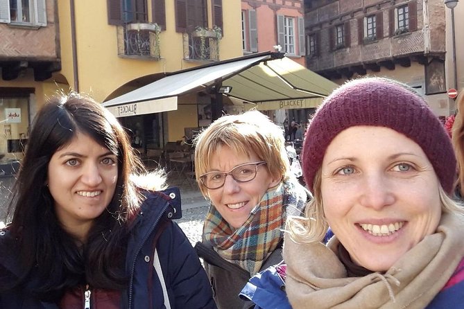 Half-Day Lake Como Discovery Tour From Milan - Small Group Tour - Relax and Shop in Como