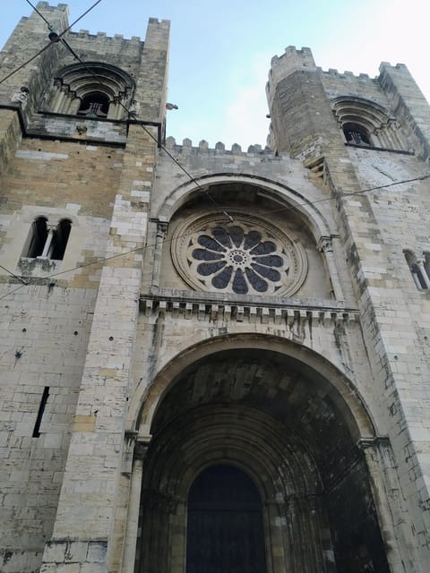 Half Day Lisbon Tour Small Group Through the City of 7 Hills - Important Information