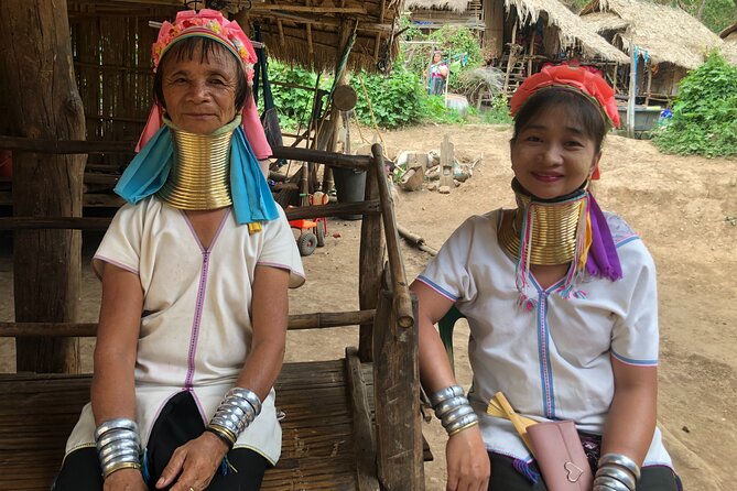 Half Day Long Neck Hill Tribe and Elephant POOPOOPAPER Park (Private Tour) - Exploring the Karen Long Neck Village