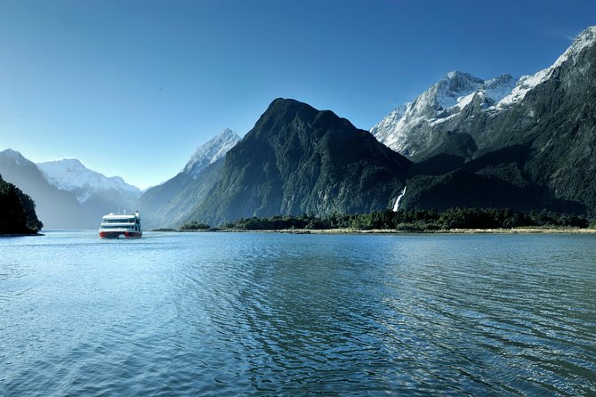 Half-Day Milford Helicopter Flight and Cruise From Queenstown - Helicopter Flight and Cruise Itinerary