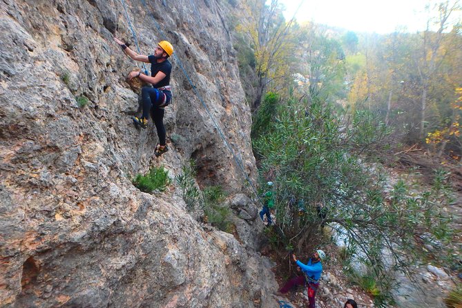 Half-Day Montanejos Rock Climbing Experience  - Valencia - Meeting Point and Pickup