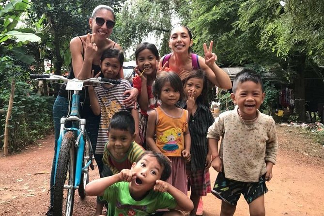 Half Day Morning Bicycle Tour to Explore Local Livelihood and Test Local Snacks - Itinerary Highlights