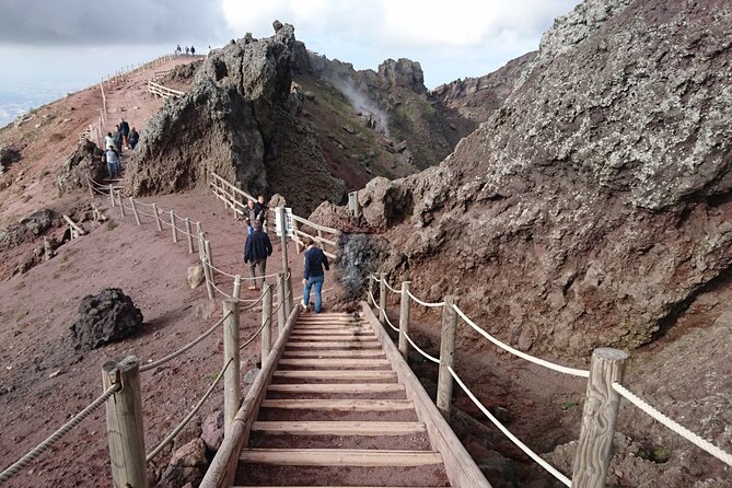 Half-Day Mount Vesuvius of Pompeii Tour by Bus - Meeting and Pickup