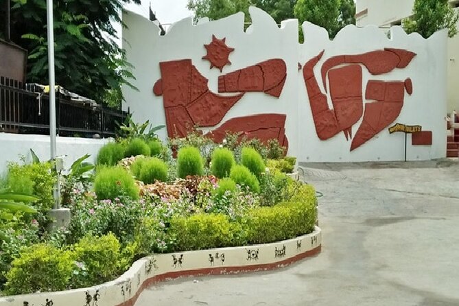 Half Day Museum Tour of Udaipur Review - Tour Overview