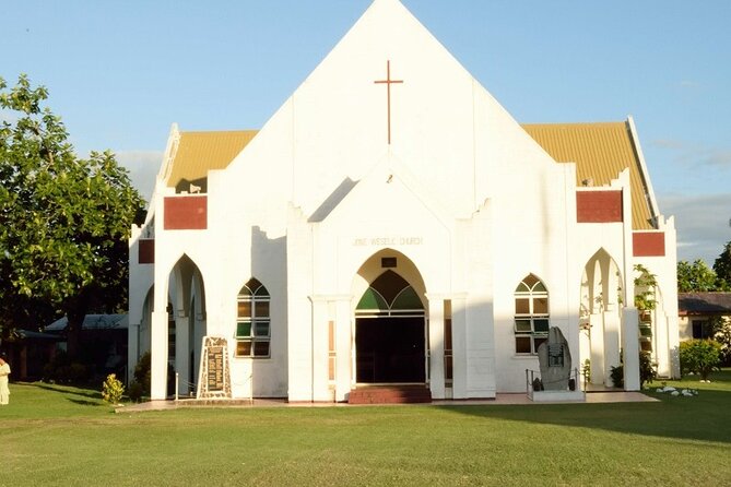 Half Day Nadi Historical and Cultural Tour With Village,Temple,Gardens&Markets - Strolling Through the Gardens