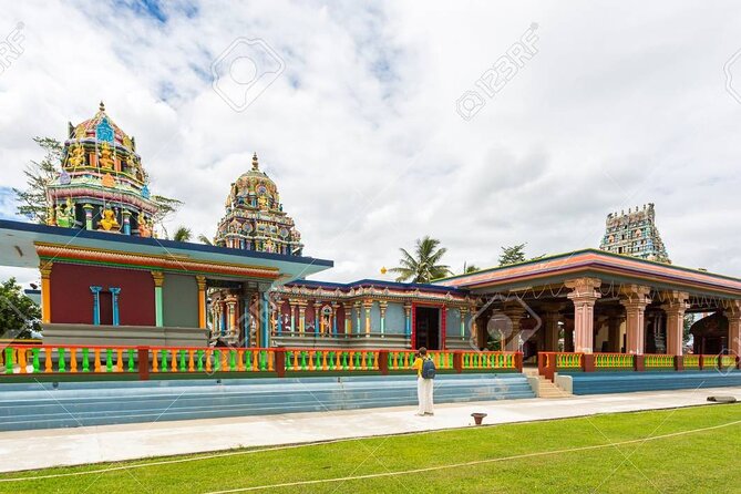 Half Day Nadi Tour-Mudpools, Gardens,Temple,Handicraft Markets/Lunch-Coral Coast - Participant Requirements