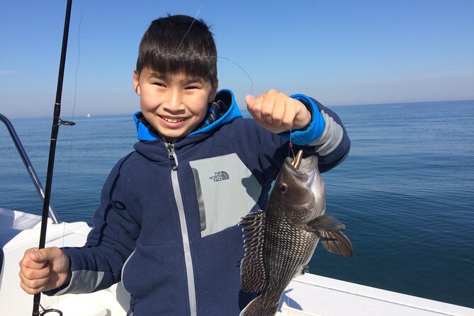 Half Day Offshore Fishing Trip - Participant Capacity and Accessibility