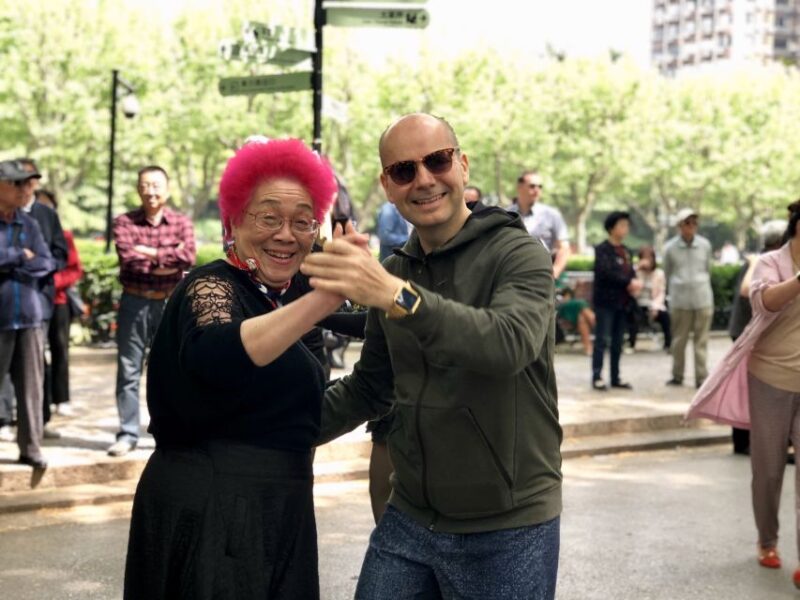 Half-Day Old Shanghai Small Group Bike Tour (Day & Night) - Key Points