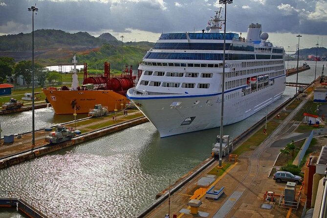 Half Day Panama Canal & Old City Tour (4.5 Hours) - Accessibility and Participation