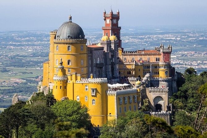 Half Day Park and Pena Palace and Sintra Village Private Tour - Centro Historico De Sintra
