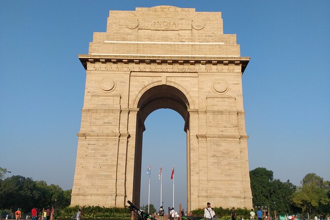 Half-Day Premium New Delhi Cycling Tour - Explore Its Glorious Past - Exploring New Delhis Past