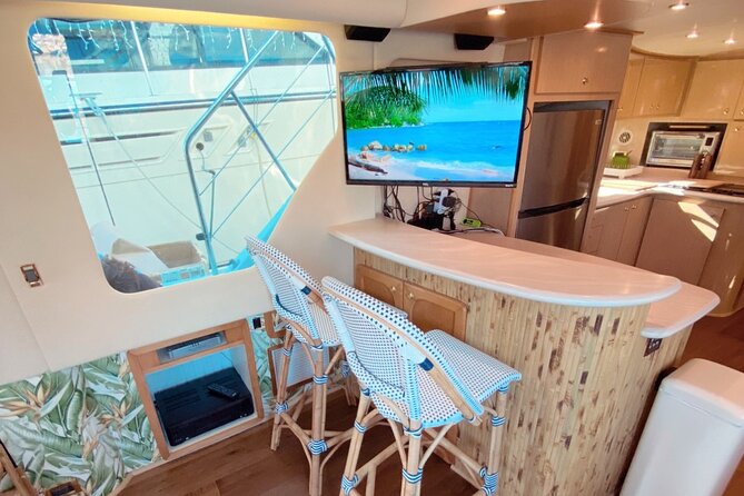 Half-Day Private 62ft Island Boat Tour of San Diego Bay - Itinerary and Highlights
