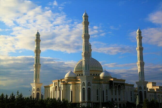 Half Day Private Astana City Tour in Comfort - Key Points