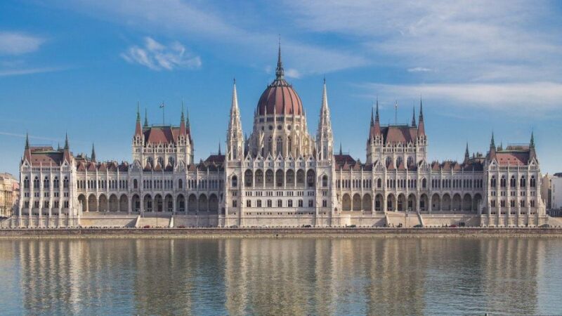 Half Day Private Budapest Driving Tour - Key Attractions on Pest Side