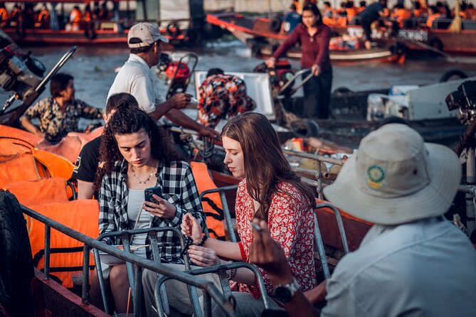 Half-Day Private Cai Rang Floating Market & Small Canal Boat Tour - Accessibility and Participation