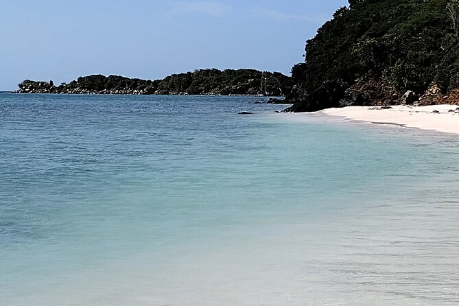 Half Day Private Charter Icacos Island up to 6 Guest - Questions About Your Stay