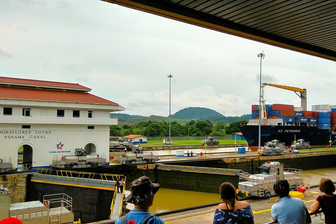 Half-day Private City Tour and Panama Canal - Miraflores Visitor Center