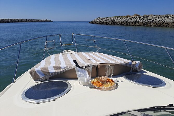 Half-Day Private Cruise With Drinks, Snacks and Paddleboards - Booking and Cancellation