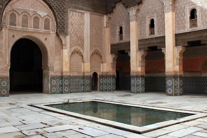 Half Day Private Cultural Tour in Medina - Tour Overview and Inclusions