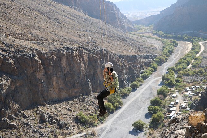 Half-Day Private Experience in Tanuf Arch - Enjoying the Scenic Surroundings