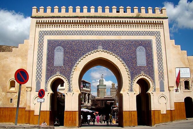 Half Day Private Guided Fes Tour With Local Guide - Meeting and Pickup Details