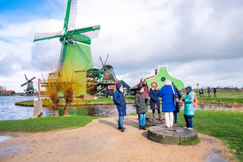 Half-Day Private Guided Sightseeing Tour of Zaanse Schans - Key Points