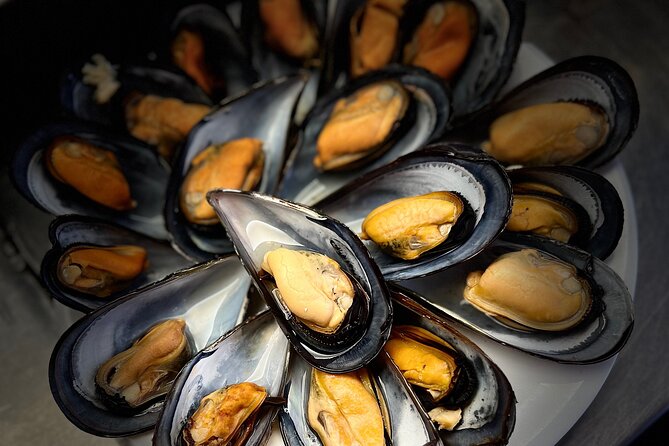 Half Day Private Madrid Tapas and History Walking Tour - Savoring Authentic Tapas