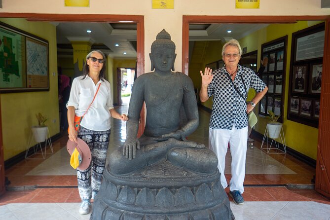 Half-Day Private Majapahit Historical Tour From Surabaya - Accessibility and Participation