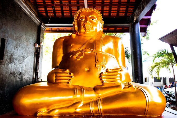 Half-Day Private Night Tour by Tuk Tuk in Chiang Mai City - Local Markets