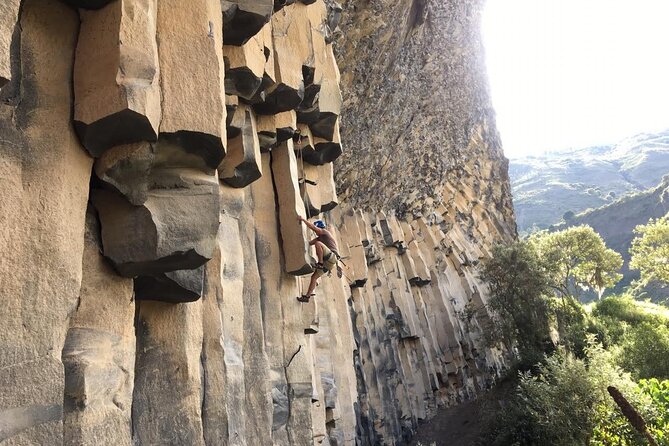 Half-Day Private Rock Climbing in Canton Baños - Inclusions and Safety