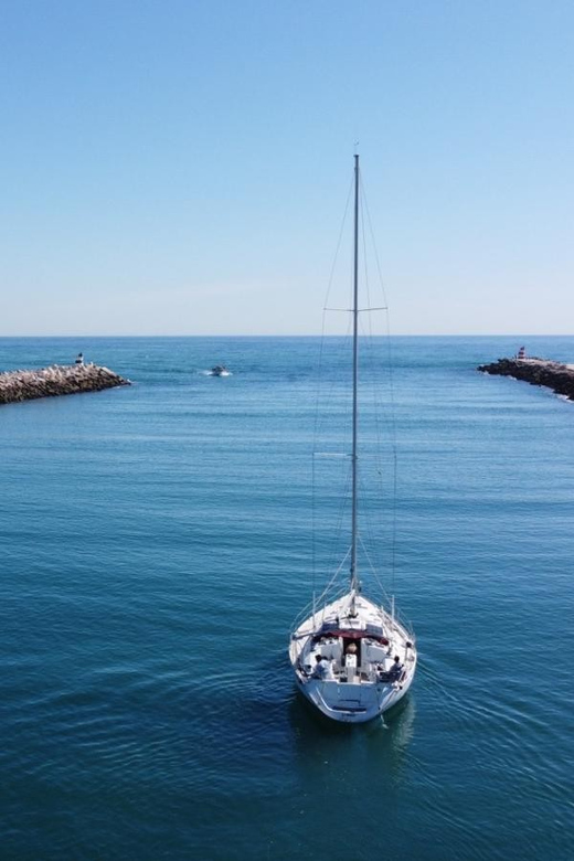 Half-day Private Sailing Yacht Experience in Tavira - On-board Amenities