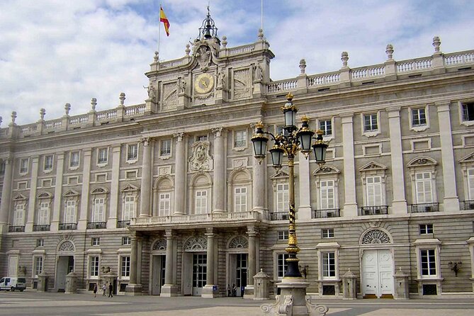 Half-Day Private Tour in Madrid With Art Historian Guide - Guided Experience