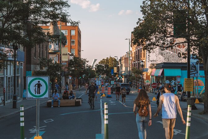 Half Day Private Tour In Montreal With A Local - Experiencing Local Culture and History