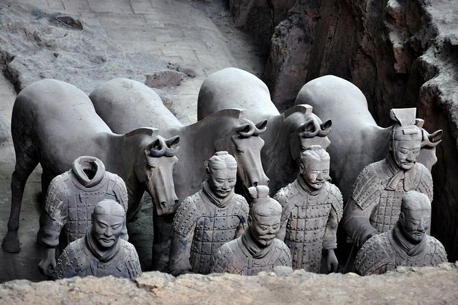 Half-Day Private Tour of Terracotta Warriors and Horses Museum - Tour Features