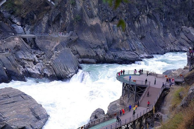 Half-Day Private Tour Tiger Leaping Gorge in Lijiang - Good To Know
